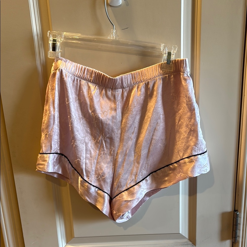 Victorias Secret Sleep Shorts - Picture 4 of 4